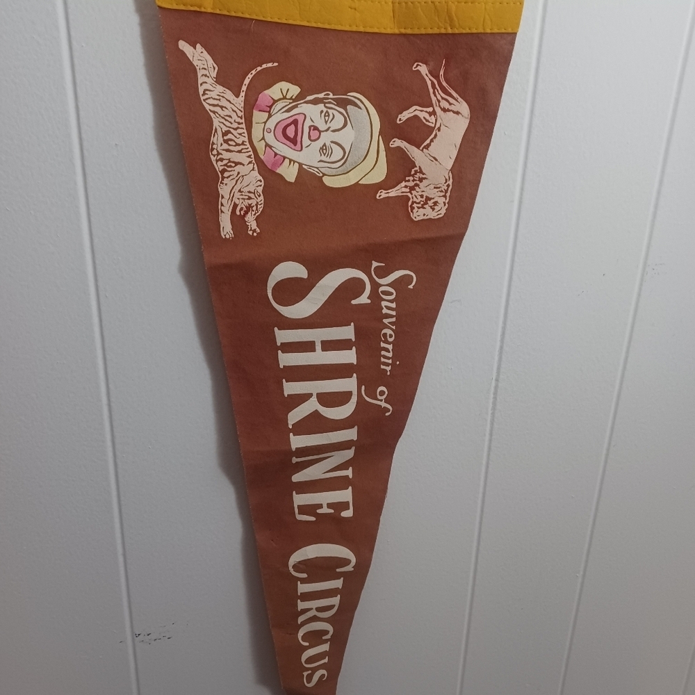 Shrine Circus Pendent